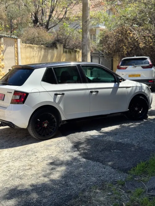 Skoda Fabia 2016 Style (avec toit panoramique)