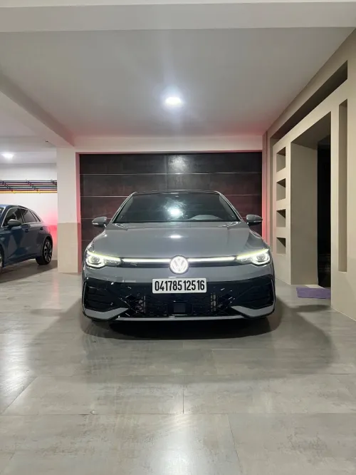 Volkswagen Golf 8 2025 R line