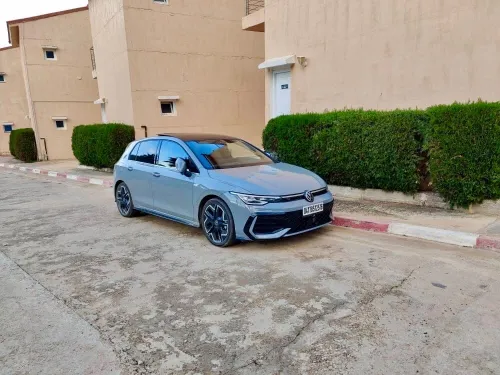 Volkswagen Golf 8 2025 R line