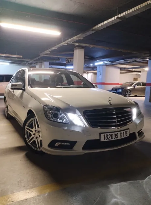 Mercedes Classe E 2011 AVANTGARDE Pack AMG