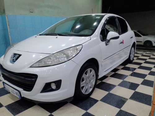 Peugeot 207 2012 207