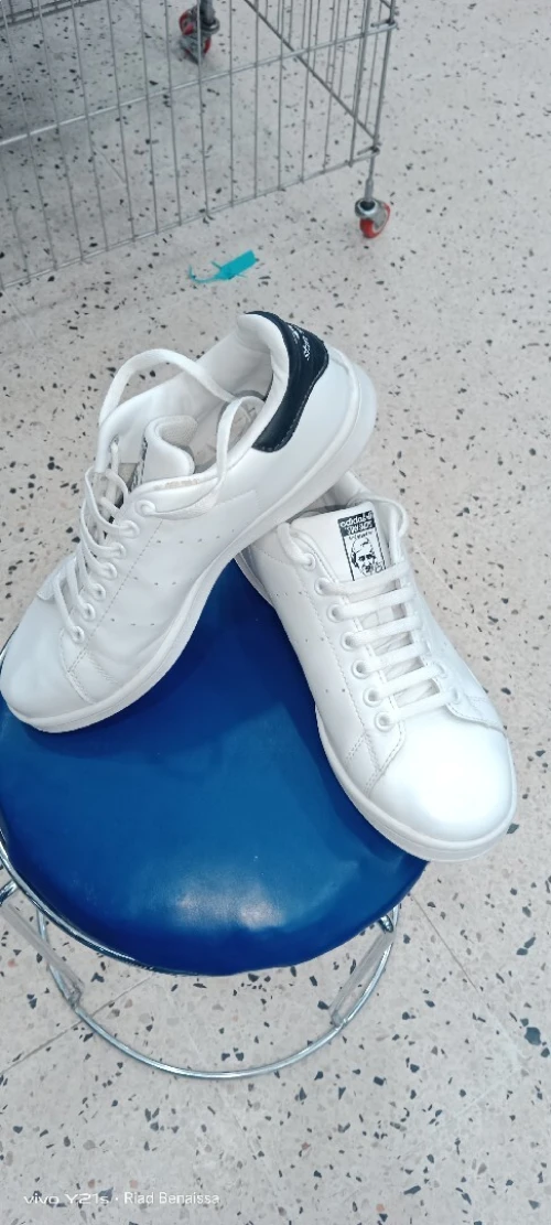 Chaussures pour hommes, Stan Smith, fabriquées au Vietnam, numéro 40 