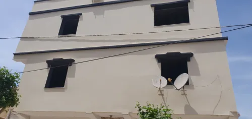 Décoration façade monocouche