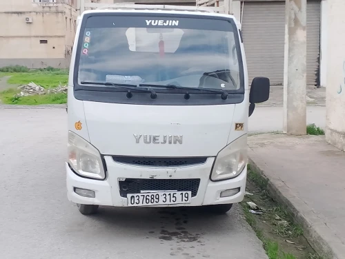 Yue jin Camion 2015