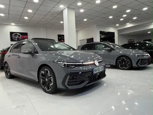 Volkswagen Golf 8 2025 Pro R-line