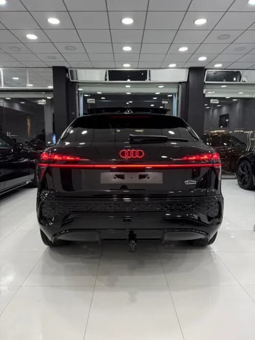 Audi Q3 2026 SLINE