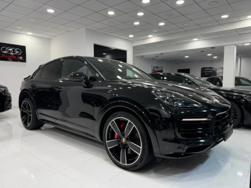 Porsche Cayenne coupé 2023 GTS