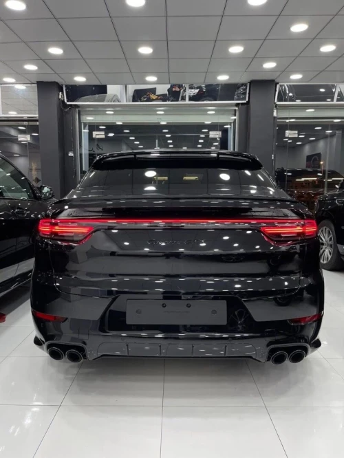 Porsche Cayenne coupé 2023 GTS