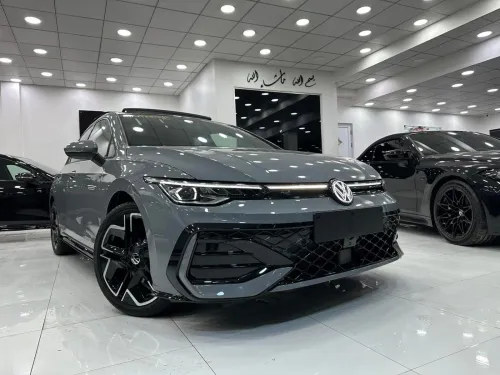 Volkswagen Golf 8 2025 R-Line