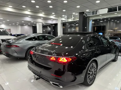Mercedes Classe E 2025 AMG LINE