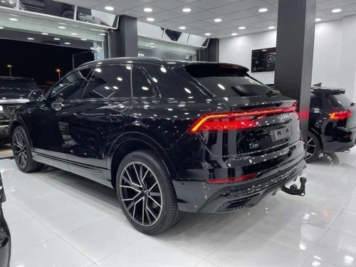 Audi Q8 2019 SLINE