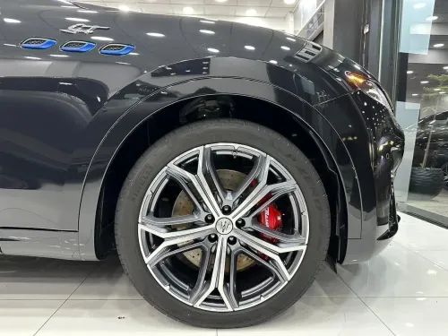Maserati Levante 2023 GT