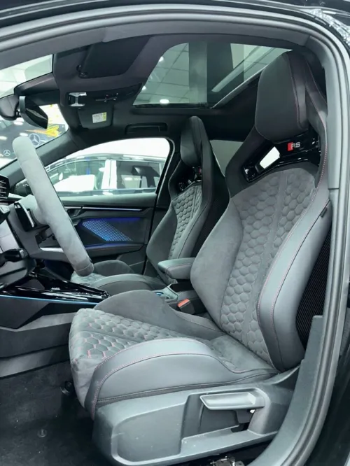 Audi RS3 Sportback 2025 Performance