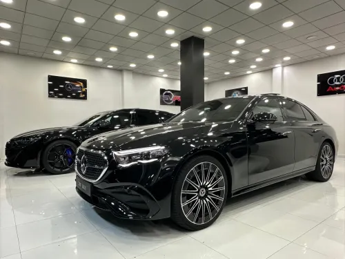 Mercedes Classe E 2025 AMG LINE