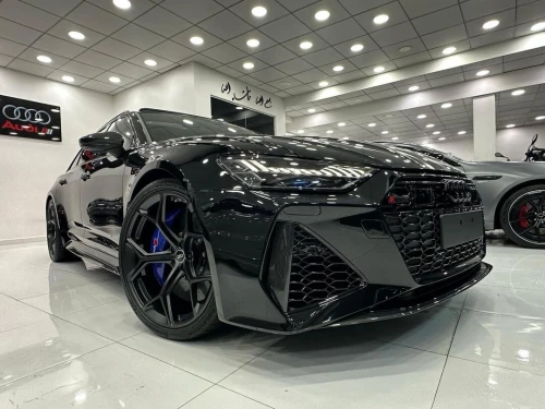 Audi RS6 Avante  2025 Performance