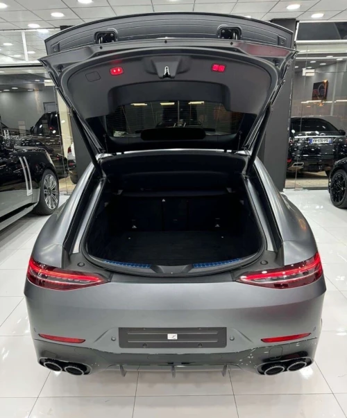 Mercedes GT 2023 AMG
