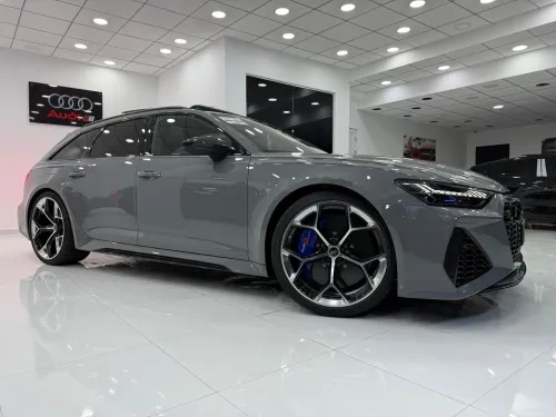 Audi RS6 Avante  2025 Performance