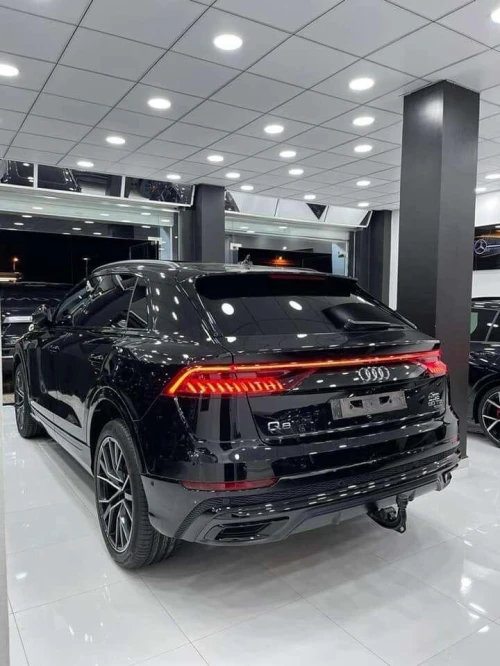 Audi Q8 2019 SLINE