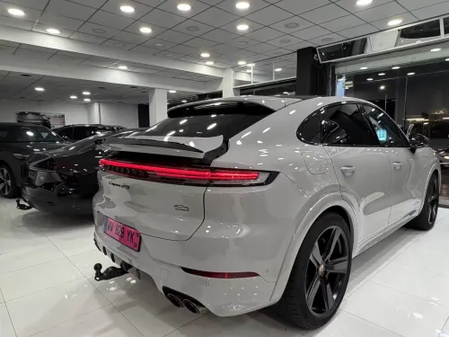 Porsche Cayenne coupé 2026 GTS