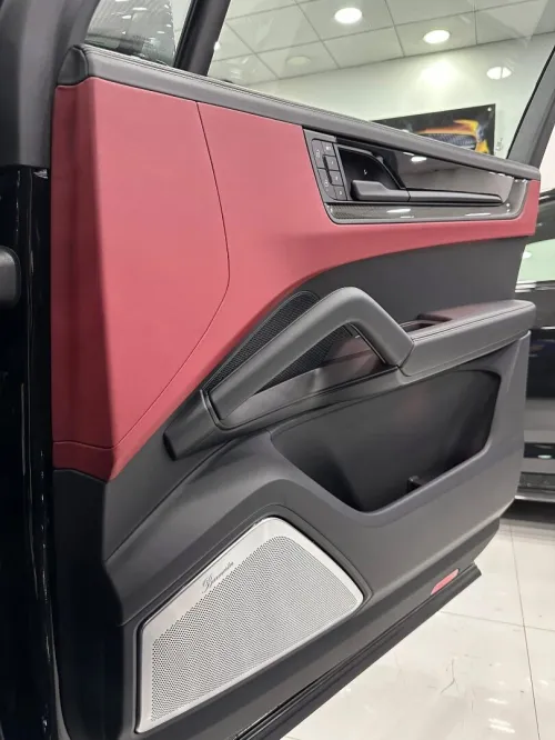Porsche Cayenne 2025 GTS