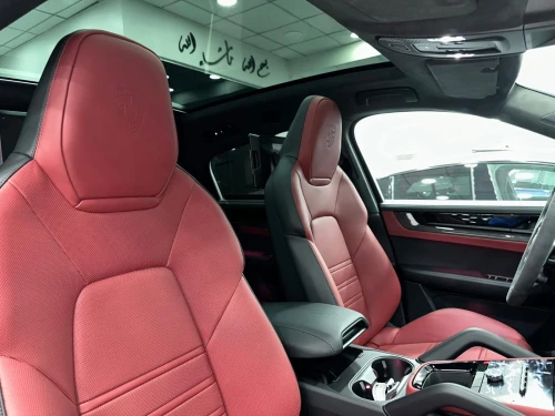 Porsche Cayenne 2025 GTS