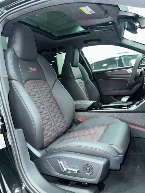 Audi RS6 Avante  2025 Performance