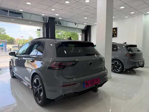 Volkswagen Golf 8 2025 Pro R-line
