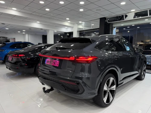 Audi Q5 2026 SLINE