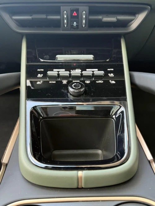 Porsche Cayenne 2025 Sport Design