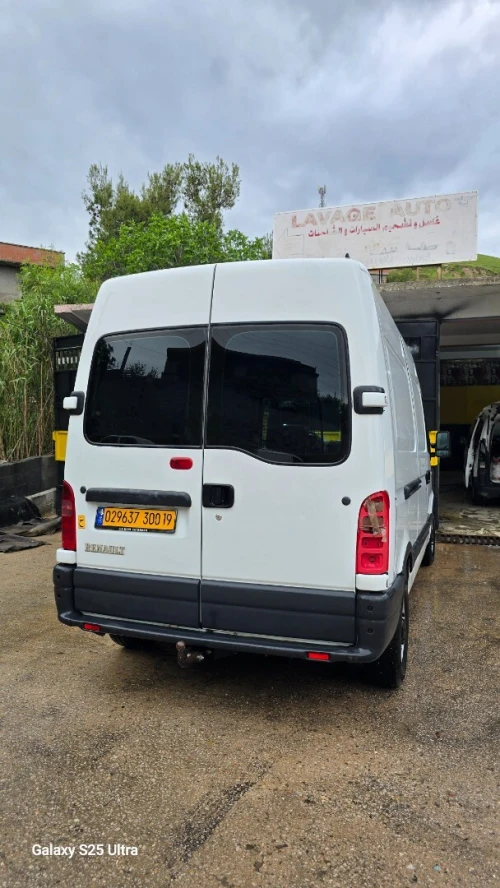 Renault Master Mongol 2000