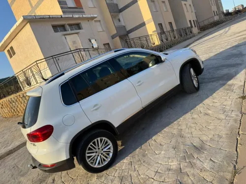 Volkswagen Tiguan 2014 cup
