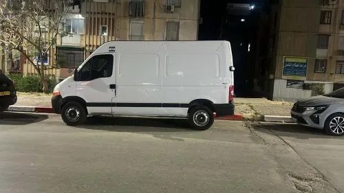 Renault Master Mongol 2010