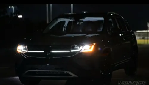 Volkswagen Taos 2023 HIGHLINE 4MOTION CUIR TOÎT PANORAMIQUE