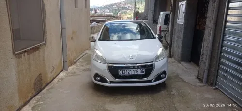 Peugeot 208 2016 Allure Facelift