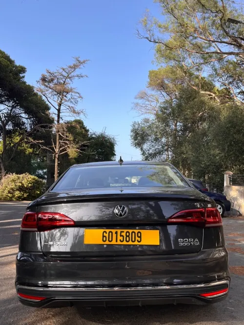Volkswagen Passat bora 2025 Black edition