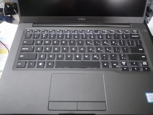 DELL latitude 7400