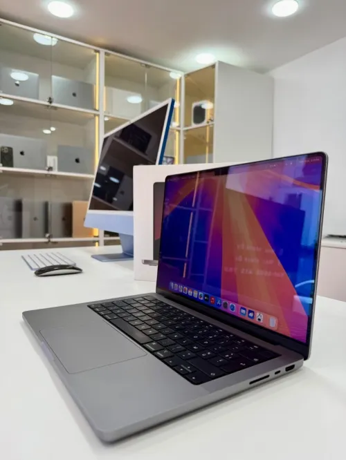 Macbook pro m2pro 14inch