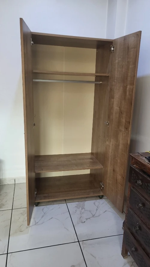 Armoire a vendre 