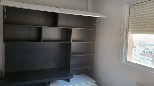 A vendre bureau de la marque teleset