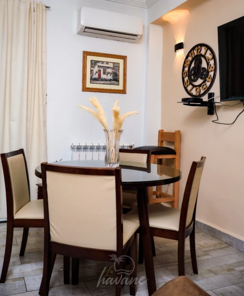 Location vacances Appartement Alger Hydra