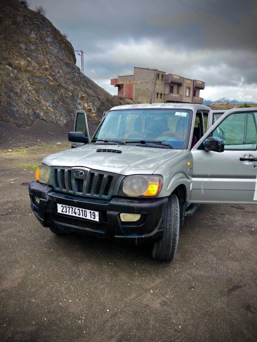 Mahindra Scorpio 2010 