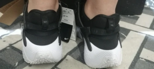 Baskets Originales Homme et Femme Comme Neuves