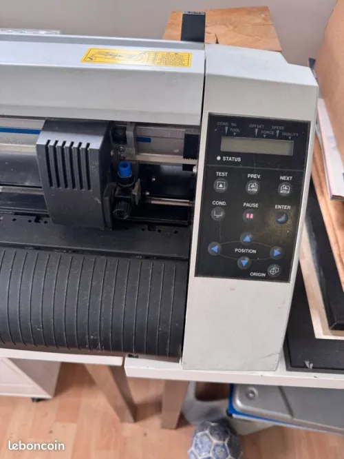 Ploteur CE5000-60 AVEC REPERAGE OPTIQUE