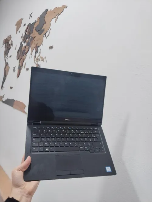 Dell latitude 7390 2IN1 i5 8350U RAM 8Go/SSD 256Go TACTILE 360 clavier AZERTY Win 11