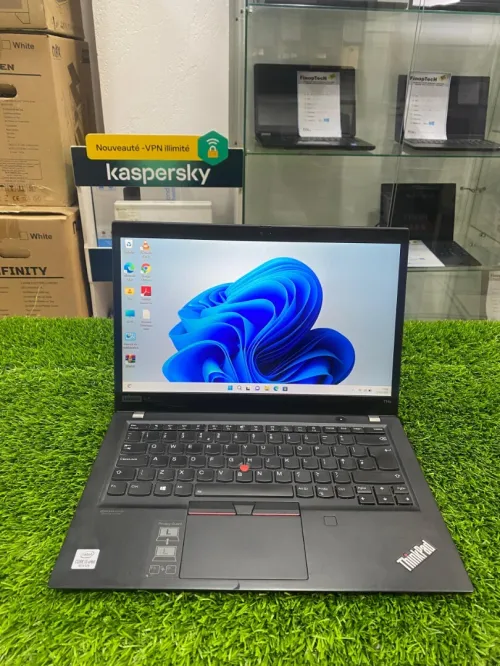Lenovo Thinkpad t14s i5 10eme génération ram 16Go SSD 256Go