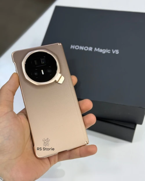 Honor Magic V5
