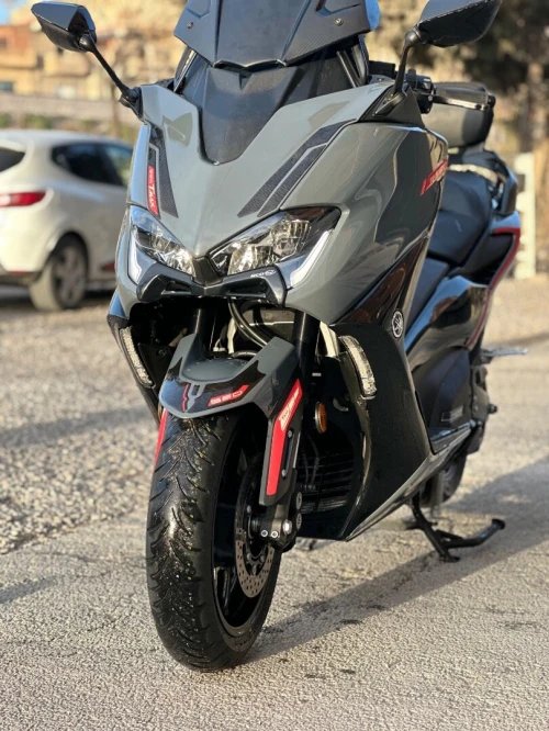 Yamaha Tmax 2020