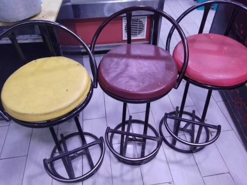 ماتريال فاست فود مستعمل للبيع