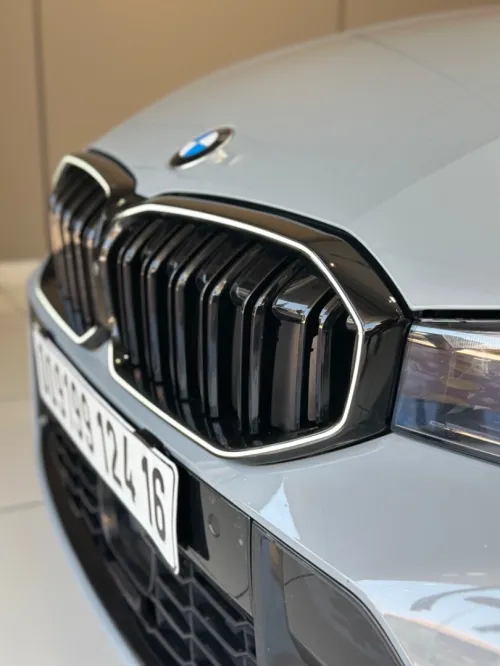 BMW Série 3 2024 