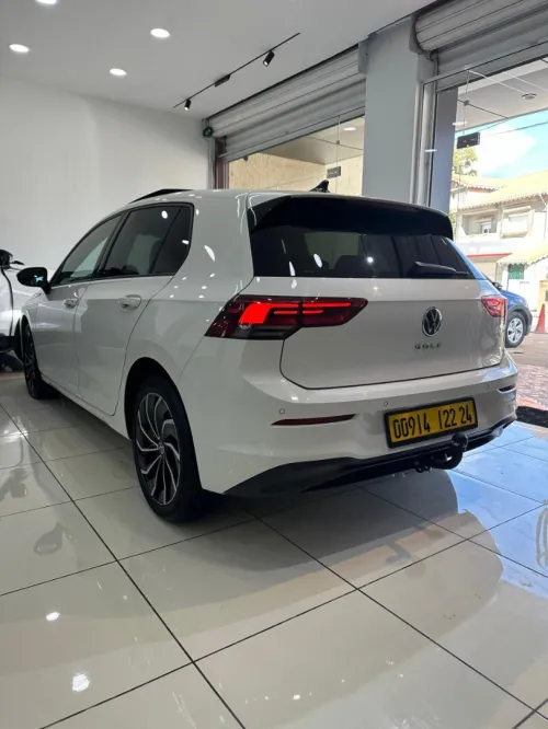 Volkswagen Golf 8 2022 Life Plus